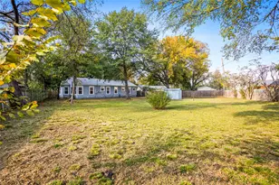 145 Parkwood Ave, Arlington, TX 76013 - Photo 19