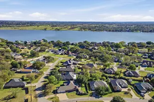 2808 Weylene Paseo, Granbury, TX 76049 - Photo 37