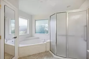 2808 Weylene Paseo, Granbury, TX 76049 - Photo 25