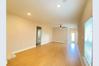 1212 Ginsburg Lane, Princeton, TX 75407 - Photo 7