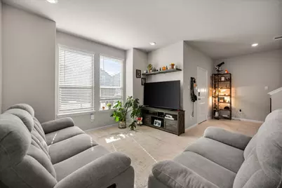 3133 Strawberry Farm Lane, Fort Worth, TX 76140 - Photo 7