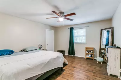 1000 Sherwood Drive, Bedford, TX 76022 - Photo 17