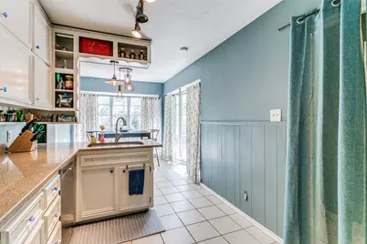 1000 Sherwood Drive, Bedford, TX 76022 - Photo 11