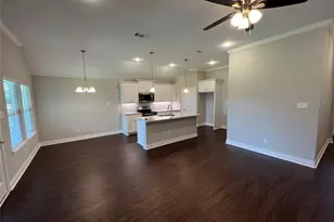 907 Hardaway, Greenville, TX 75402 - Photo 3