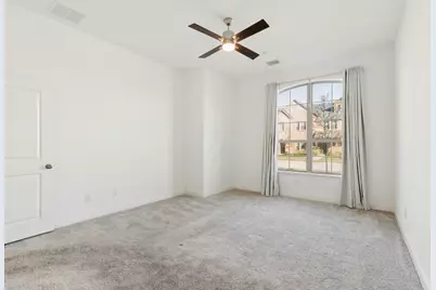 7143 Buchanan Drive, Grand Prairie, TX 75054 - Photo 13