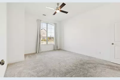 7143 Buchanan Drive, Grand Prairie, TX 75054 - Photo 11