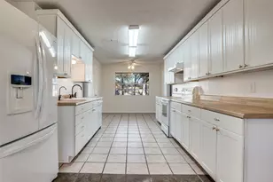 504 Austin Dr, Mineral Wells, TX 76067 - Photo 3