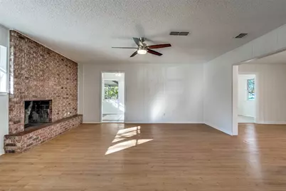 504 Austin Drive, Mineral Wells, TX 76067 - Photo 7