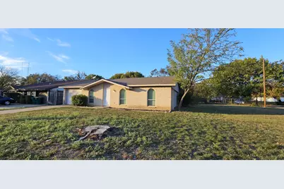 125 Astoria Drive, Cedar Hill, TX 75104 - Photo 1