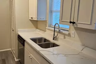 125 Astoria Dr, Cedar Hill, TX 75104 - Photo 5