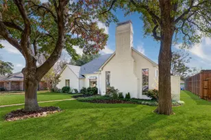 10002 Hickory Crossing, Dallas, TX 75243 - Photo 3