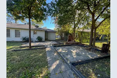 1420 Broadway Street, Denton, TX 76201 - Photo 31