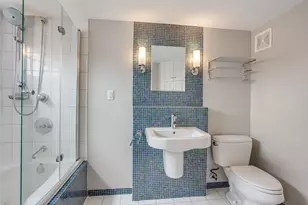 4102 Buena Vista St, Dallas, TX 75204 - Photo 11