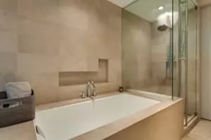 2900 McKinnon St, Dallas, TX 75201 - Photo 31