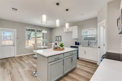 1616 Lindsey Street, Fort Worth, TX 76105 - Photo 9