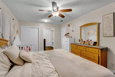 153 Circle Drive, Denison, TX 75021 - Photo 17