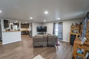 801 W Wheeler St, Breckenridge, TX 76424 - Photo 7