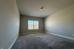 624 Hutchinson Ln, Lewisville, TX 75077 - Photo 25