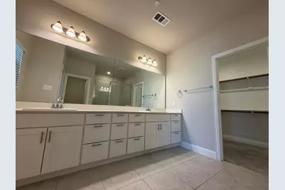 624 Hutchinson Lane, Lewisville, TX 75077 - Photo 29