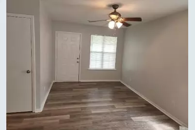 2203 Monroe Street #B, Commerce, TX 75428 - Photo 5