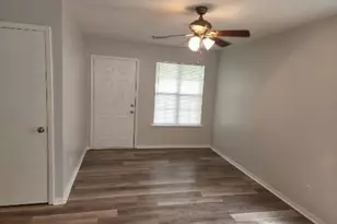 2203 Monroe St, Commerce, TX 75428 - Photo 5