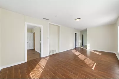 509 E 3rd Street, Lancaster, TX 75146 - Photo 7