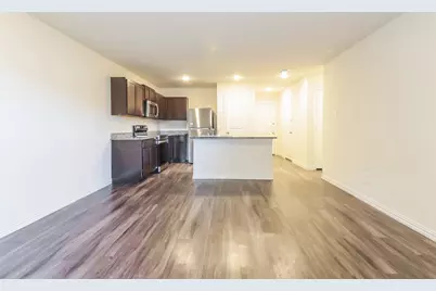 2907 Texas Street, Greenville, TX 75401 - Photo 5