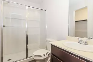 2907 Texas St, Greenville, TX 75401 - Photo 11