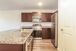 2907 Texas St, Greenville, TX 75401 - Photo 7