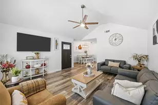 240 Cotton Dr, Mansfield, TX 76063 - Photo 3