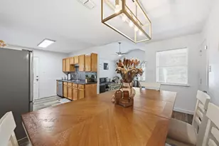 240 Cotton Dr, Mansfield, TX 76063 - Photo 5