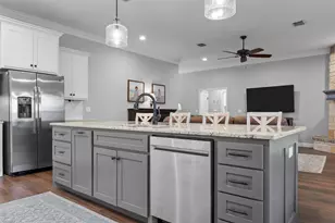 717 Wintergreen Dr, Hewitt, TX 76643 - Photo 11