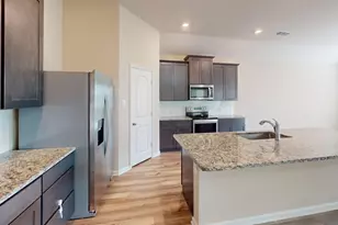 1715 Cotton Blossom Ln, Princeton, TX 75407 - Photo 3