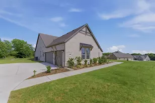1003 Webb Ct, Van Alstyne, TX 75495 - Photo 3