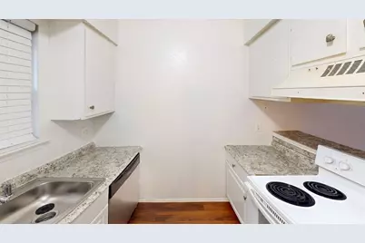 410 Bryan Street #2, Denton, TX 76201 - Photo 3