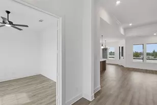 1005 Webb Ct, Van Alstyne, TX 75495 - Photo 7