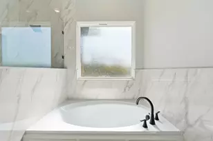 420 E Ball St, Tom Bean, TX 75491 - Photo 17