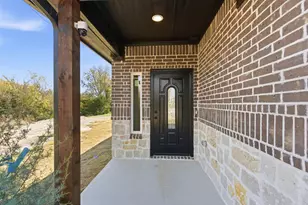 420 E Ball St, Tom Bean, TX 75491 - Photo 3