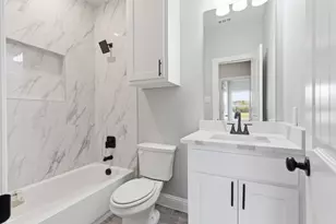 420 E Ball St, Tom Bean, TX 75491 - Photo 11