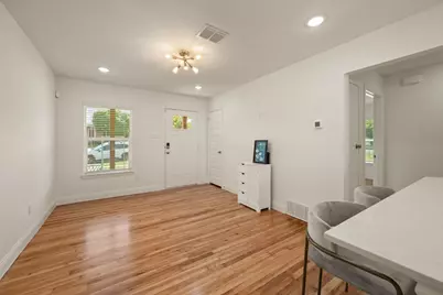 4096 Merida Avenue, Fort Worth, TX 76110 - Photo 5