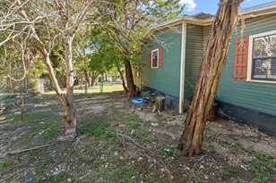 109 Bluebonnet Dr, Whitney, TX 76692 - Photo 25