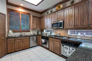 5228 Westshire Ln, Dallas, TX 75287 - Photo 7