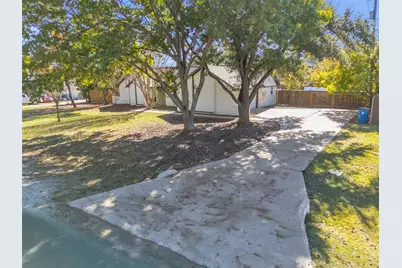 803 Rachelle Drive, Red Oak, TX 75154 - Photo 5