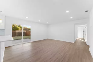 1528 W Spring Creek Pkwy, Plano, TX 75023 - Photo 17