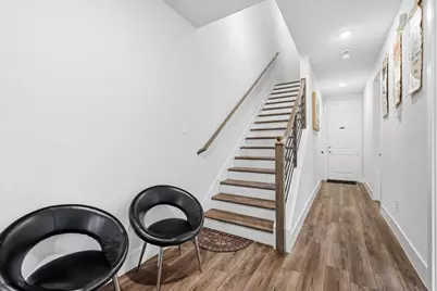 8132 Bromley Drive, Dallas, TX 75231 - Photo 5