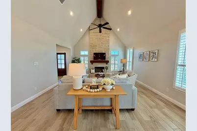 649 Gray Road, Burleson, TX 76028 - Photo 15