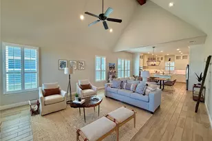 649 Gray Rd, Burleson, TX 76028 - Photo 7