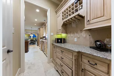 4316 Santa Barbara Drive, Dallas, TX 75214 - Photo 11