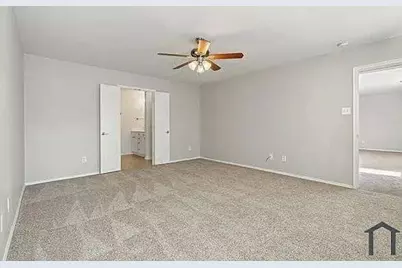 10449 Hideaway Trail, Fort Worth, TX 76131 - Photo 11