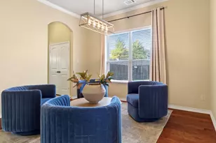 908 Hollowbrook Cir, McKinney, TX 75072 - Photo 9